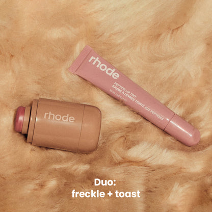 Rhode Duo Pemerah Pipi Poket + Pewarna Bibir Peptida